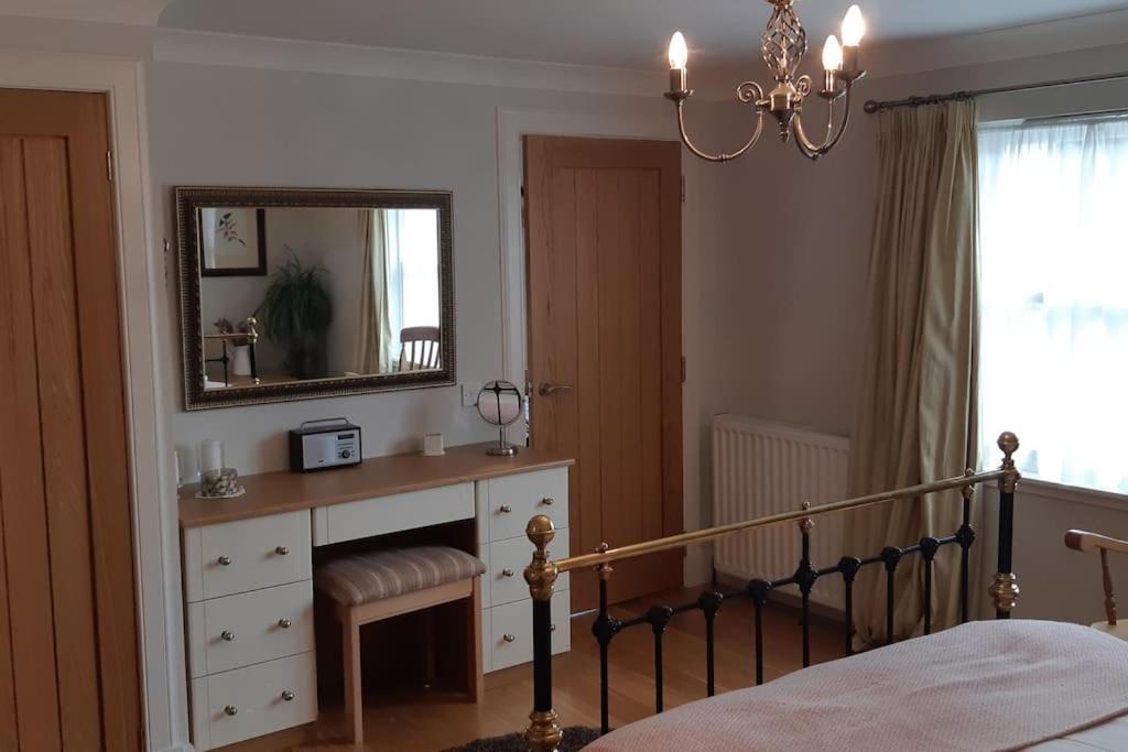 הוילה Blairgowrie and Rattray Pinewood Cotage - Country Walks And Relaxation מראה חיצוני תמונה